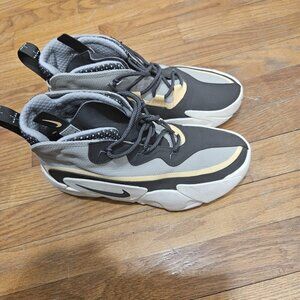 Nike React Frenzy THE10TH Newsprint Melon Tin